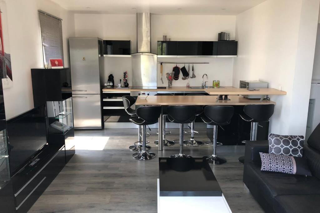 Appartement Vue Panoramique Sur La Mer Et La Citadelle De Bastia Bastia  Zewnętrze zdjęcie